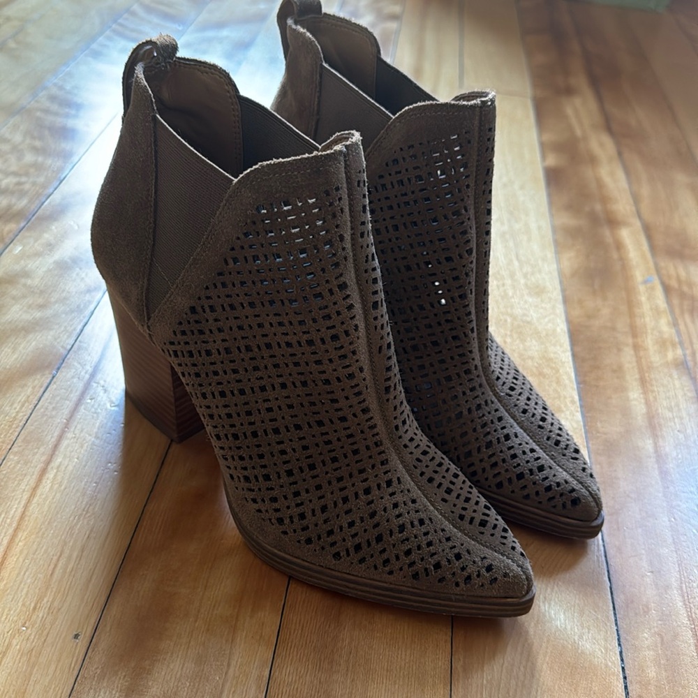 Marc Fisher boots